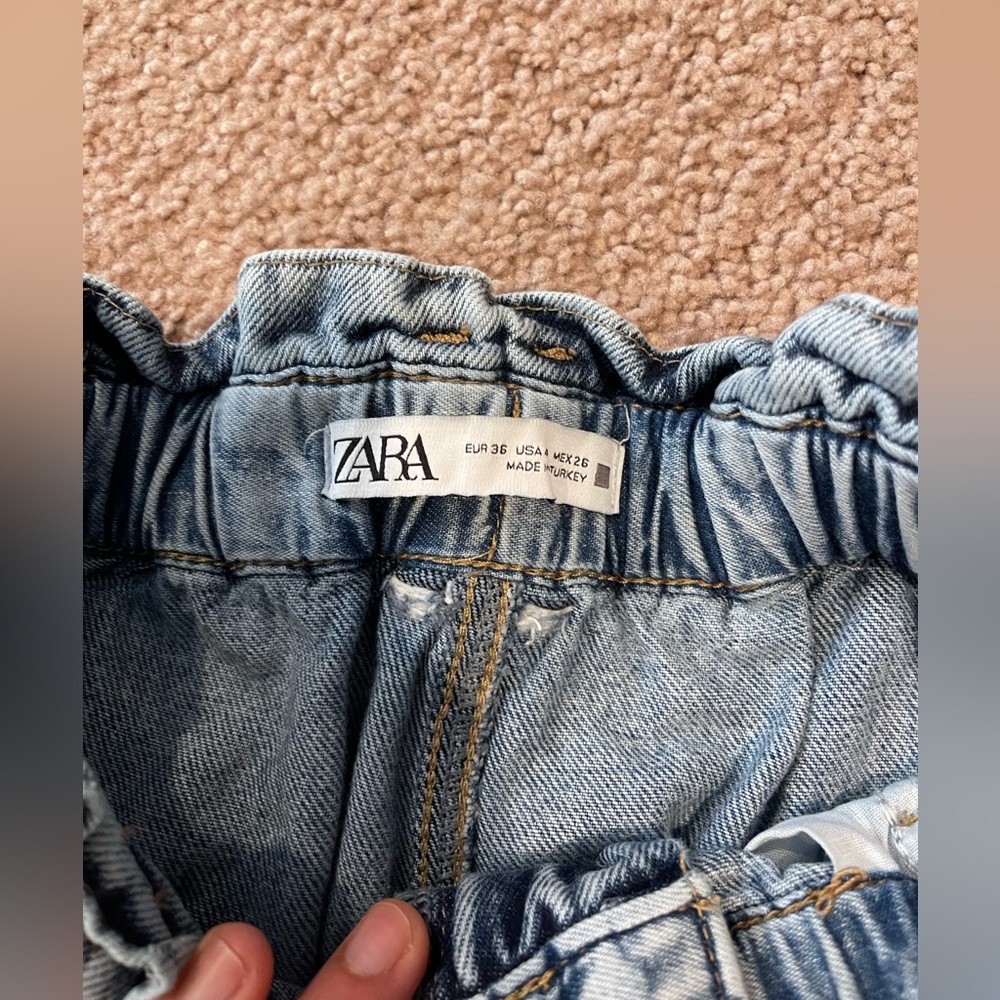 ZARA High-waisted Paper bag Mom Jeans - Picture 7 of 9